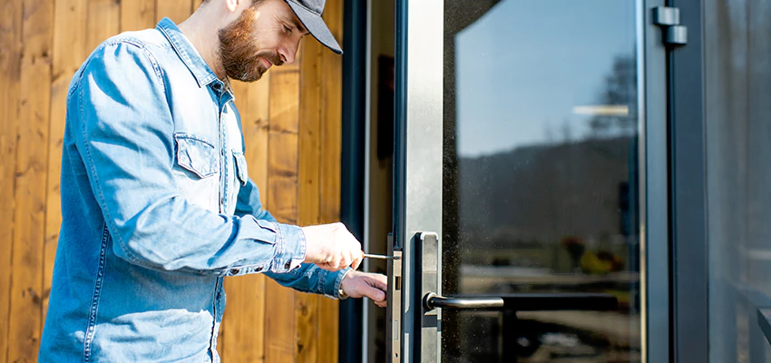 Frameless Glass Storefront Door Locks Replacement in Inglewood, CA