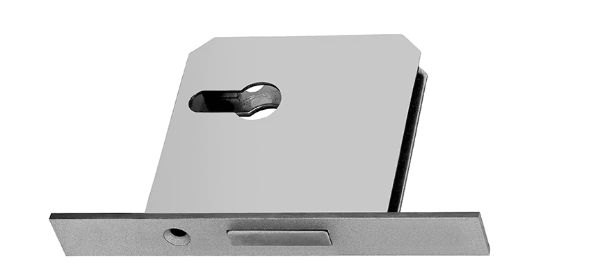 Fix A Deadbolt Door Lock in Inglewood, California